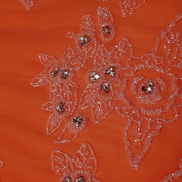 Dress - Picture 2 of 4